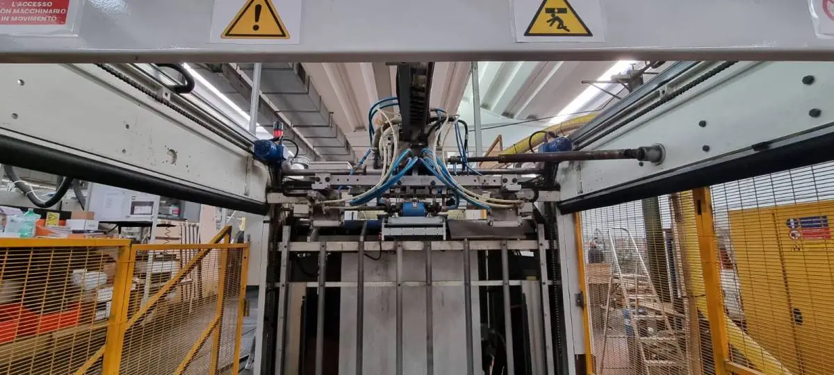 IMG KLETT 1620  SA 2007 ref.25036586