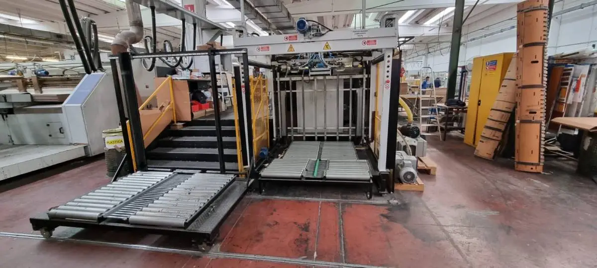 IMG KLETT 1620  SA 2007 ref.25036586